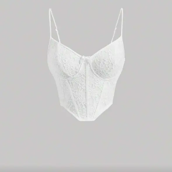 Top blanco con lacito's photo #1